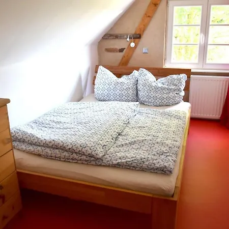 Kleine-schwalbe 아파트 *